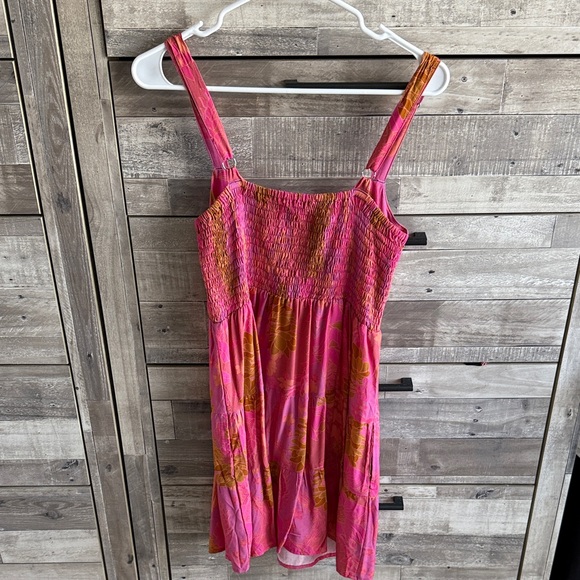 Coral dress from Yireh - Picture 3 of 3